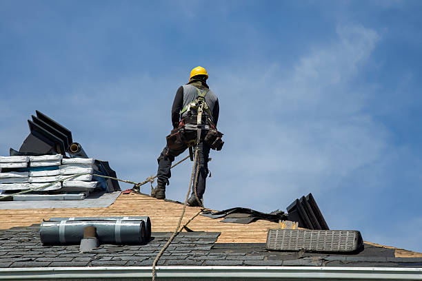 Professional Roofing technician working in Huntingtown, MD